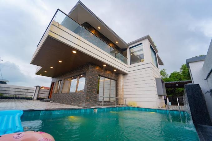 Cabana Luxury Palace Villa Lonavala Dış mekan fotoğraf